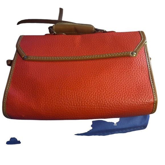 Carina international Inc all weather leather purse - Picture 3 of 4